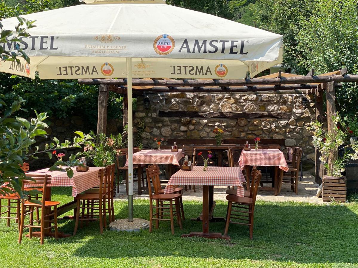 Konak Tosa Poganovo Exterior foto